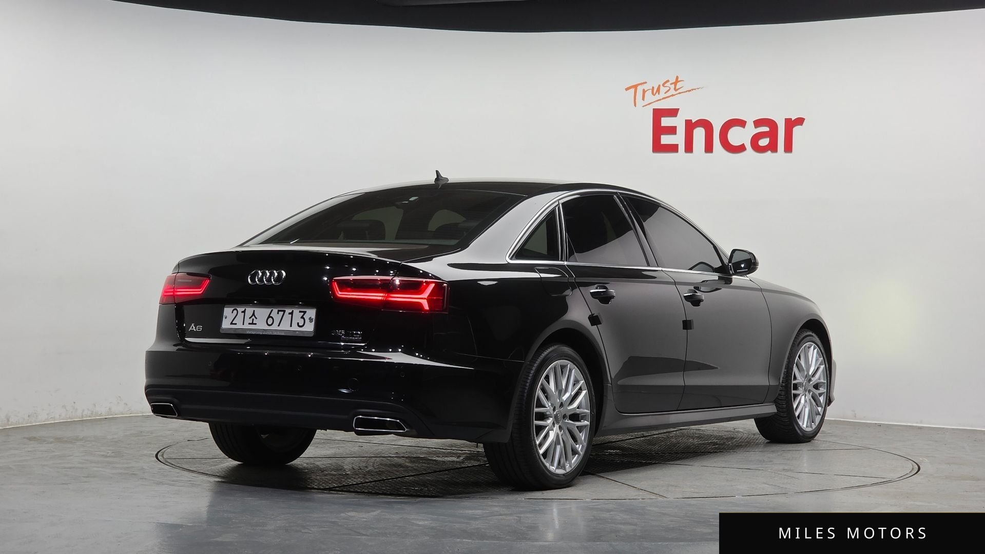 Audi A6 2018 — миниатюра 2