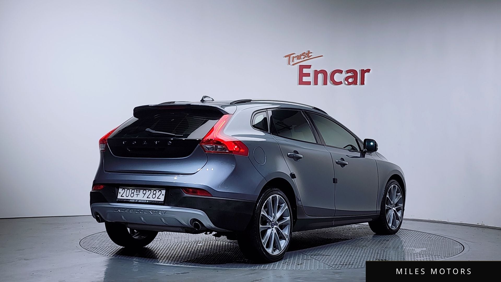 Volvo V40 크로스컨트리 2016 — миниатюра 2