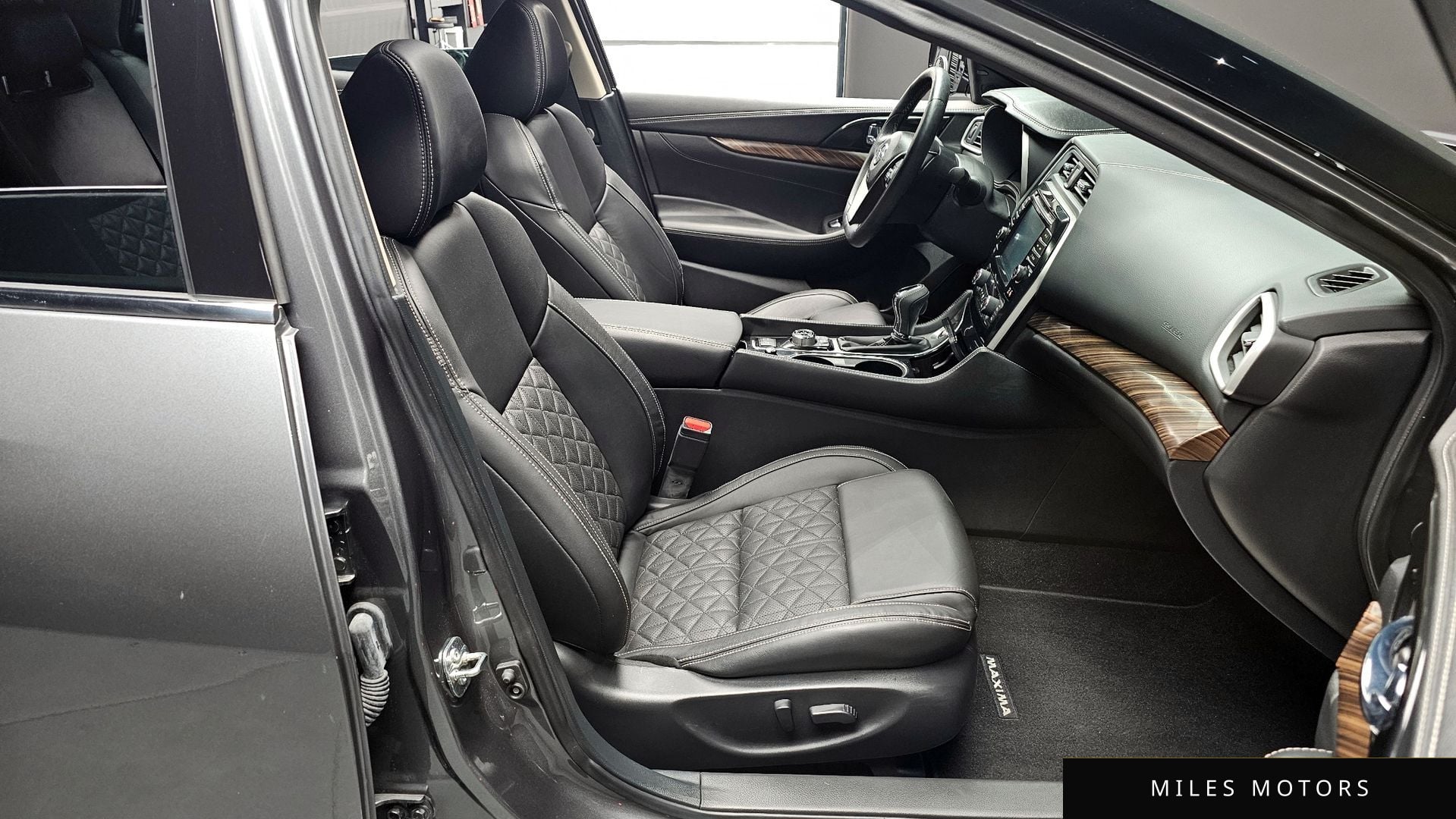Nissan Maxima 2017 — миниатюра 13