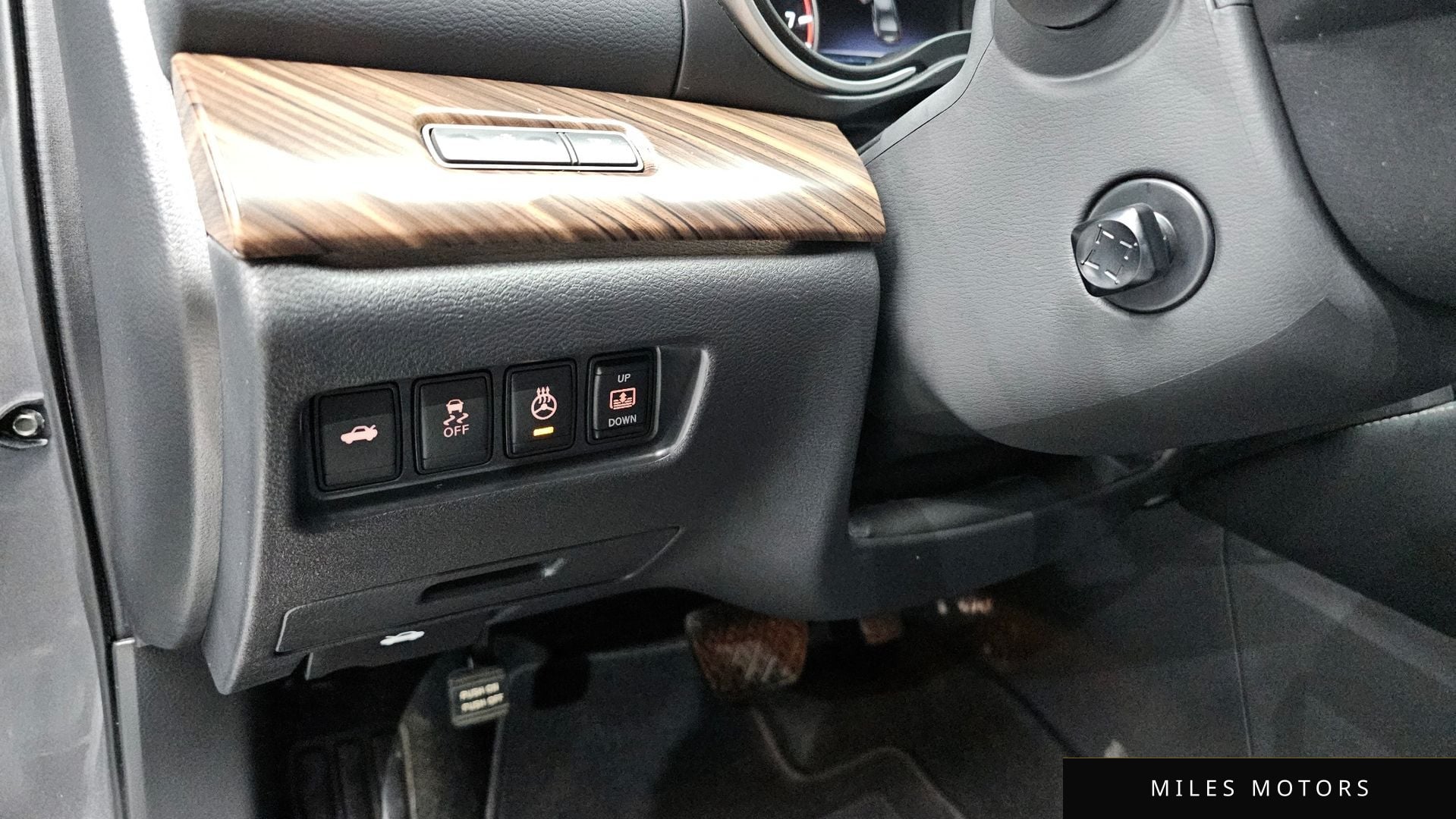 Nissan Maxima 2017 — миниатюра 28