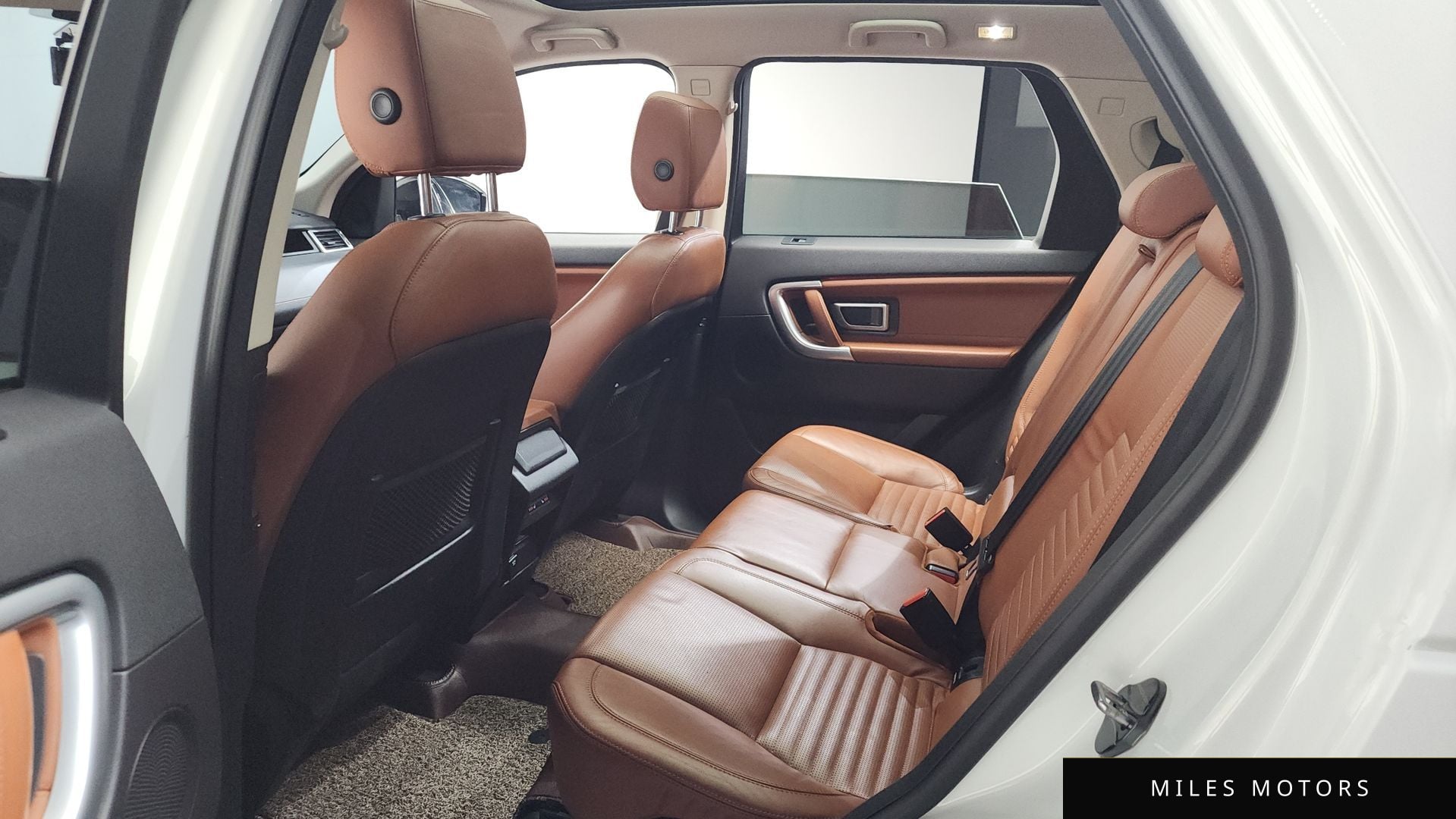 Land Rover 디스커버리 스포츠 2016 — миниатюра 11