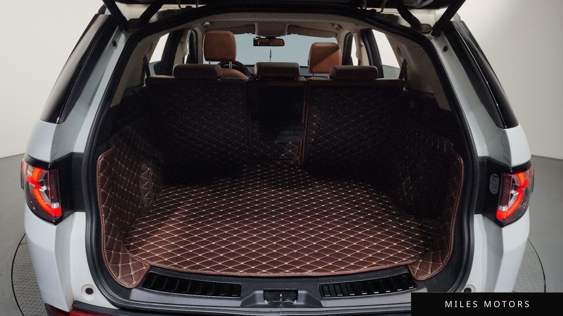 Land Rover 디스커버리 스포츠 2016 — миниатюра 19