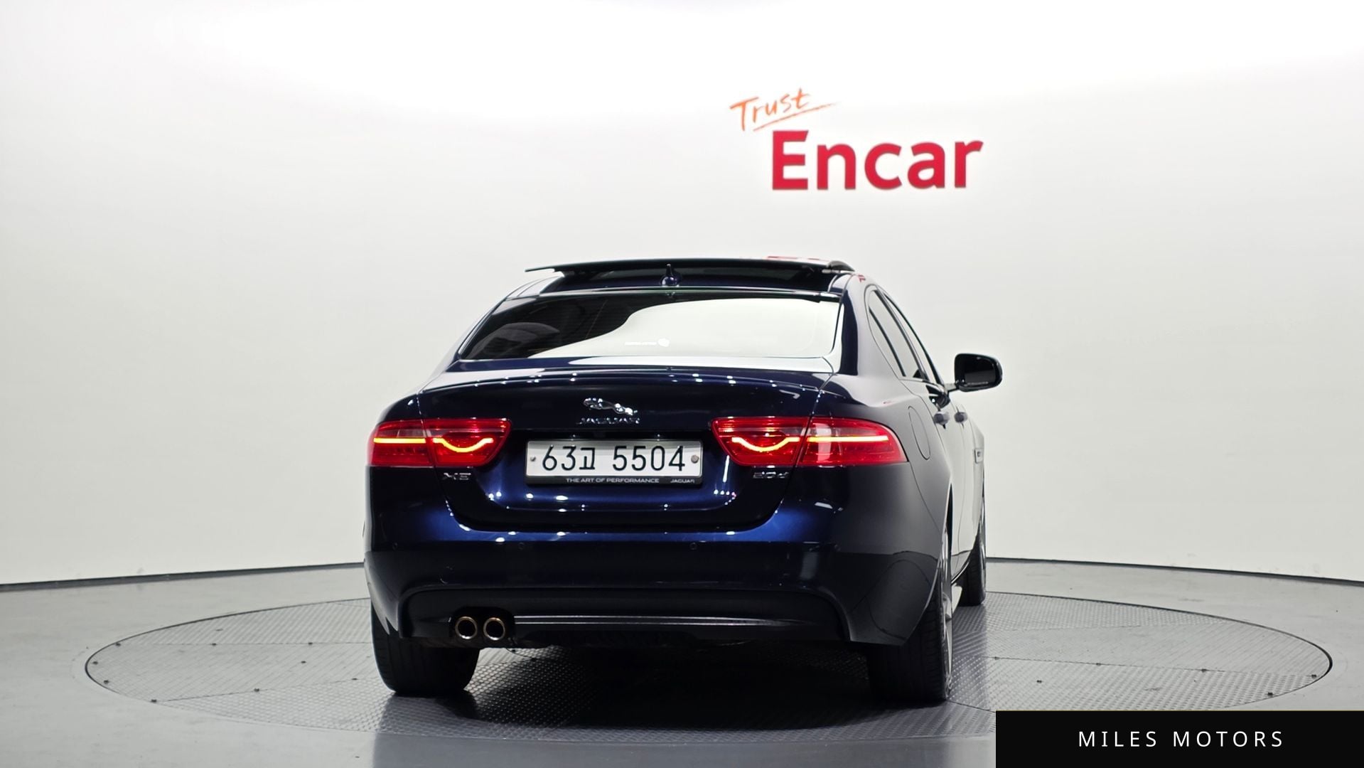 Jaguar XE 2016 — миниатюра 4