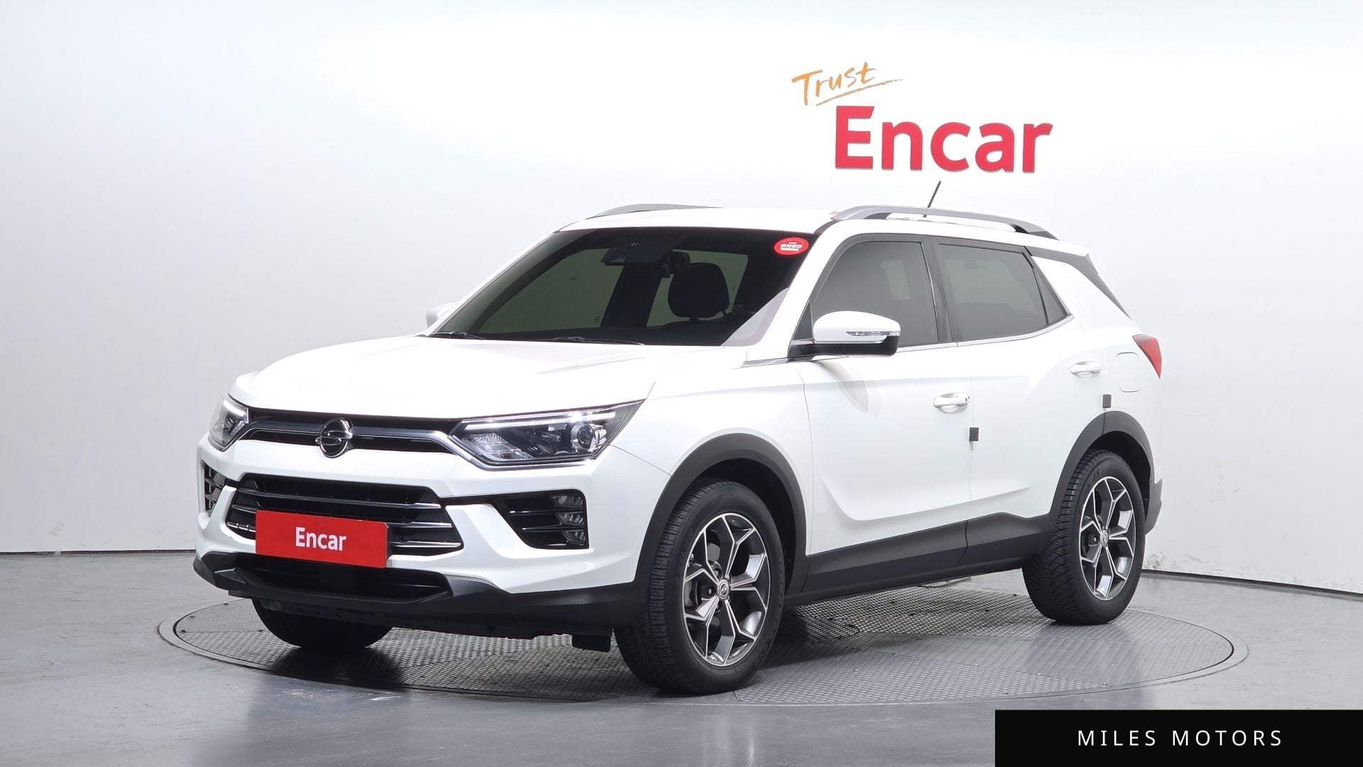 KG Mobility Beautiful Korando 2021 — фото 1 из 12