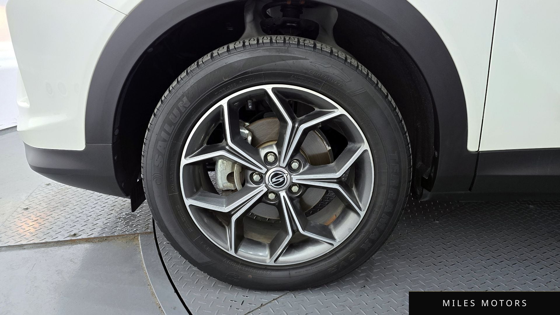 KG Mobility Beautiful Korando 2021 — миниатюра 5