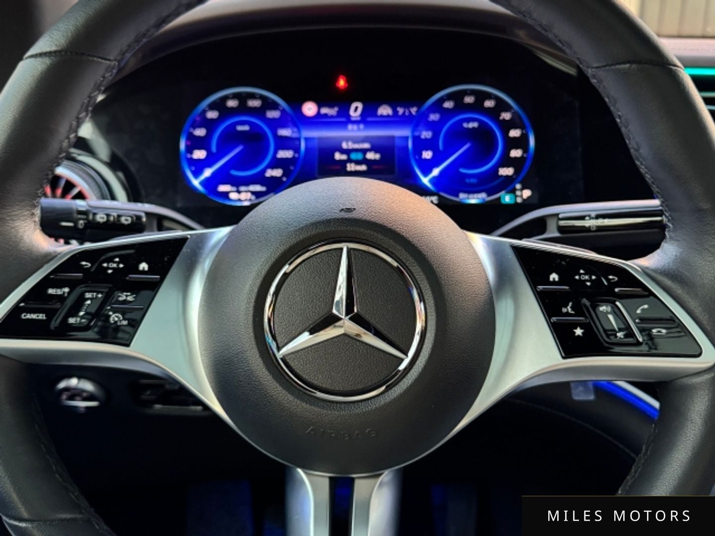 Mercedes-Benz EQE SUV X294 2024 — миниатюра 12