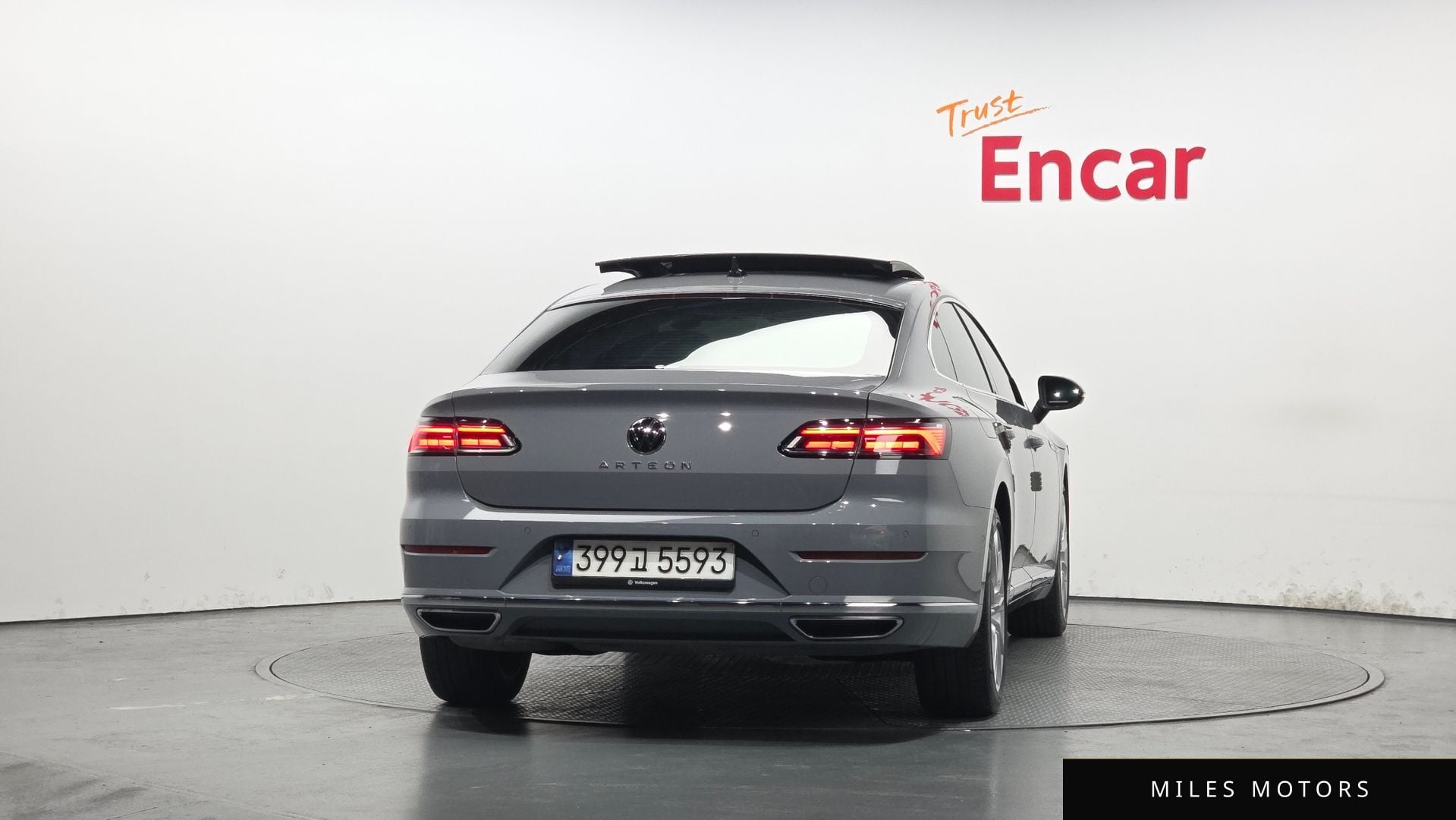 Volkswagen 아테온 2023 — миниатюра 4
