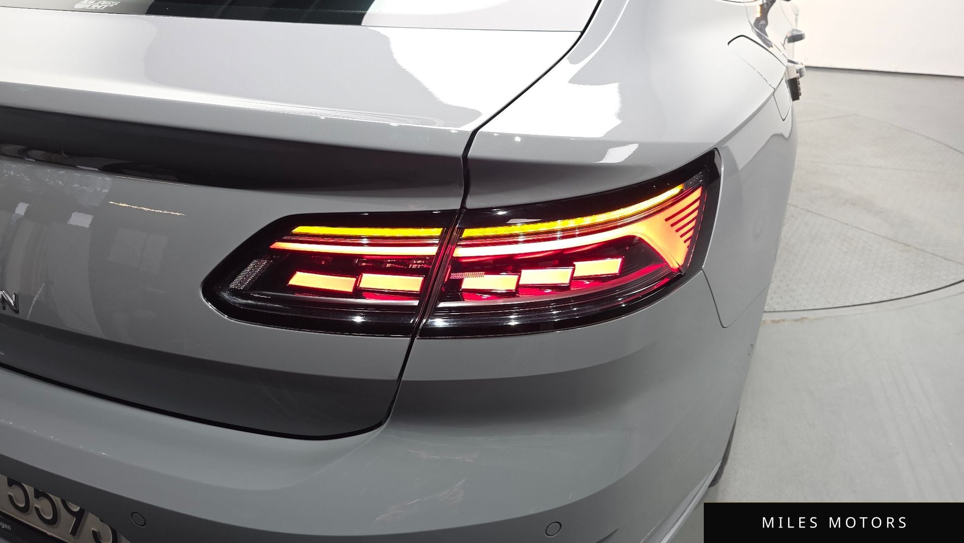 Volkswagen 아테온 2023 — миниатюра 9