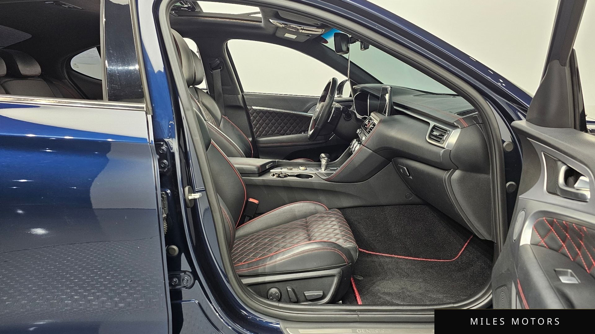 Genesis G70 2019 — миниатюра 11