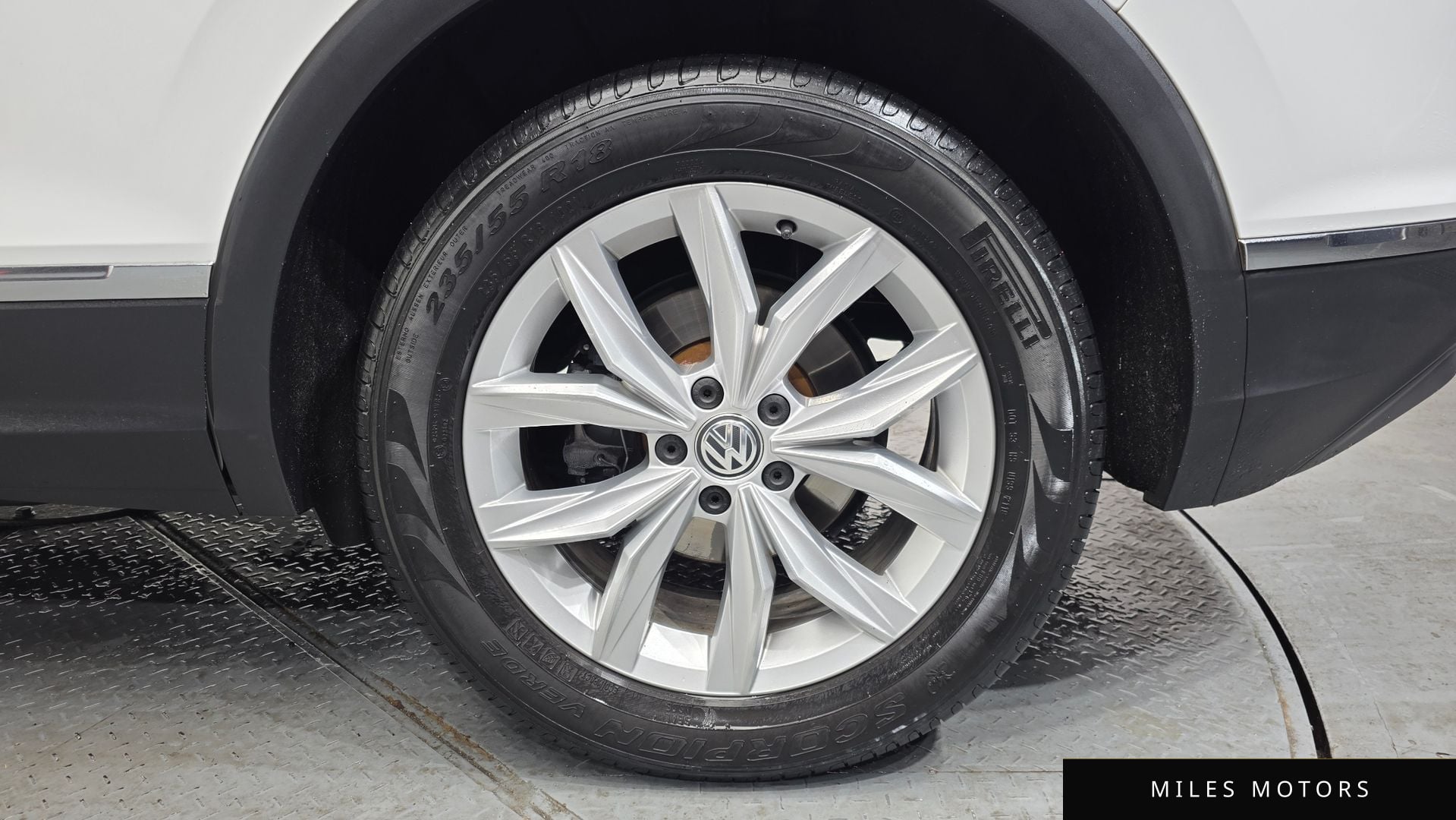 Volkswagen 티구안 2018 — миниатюра 7
