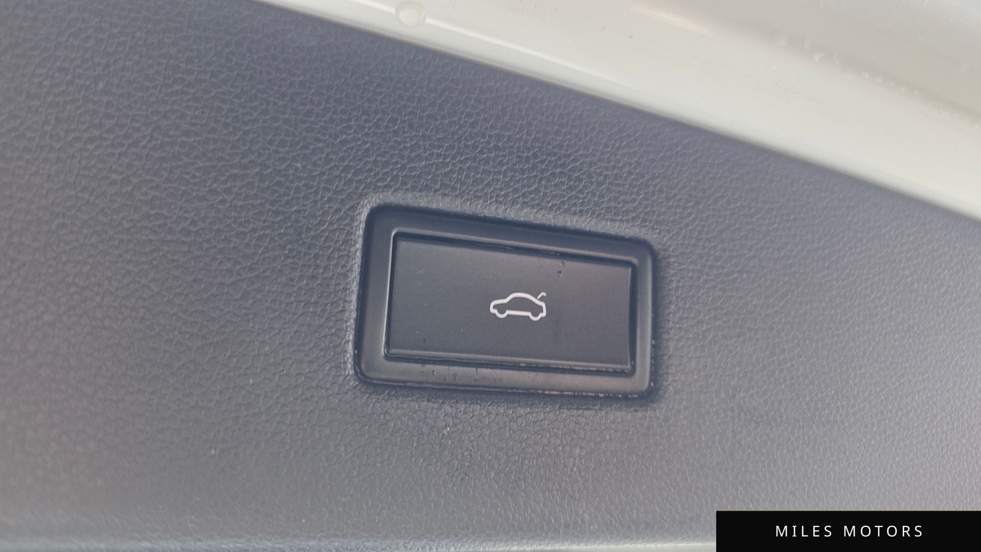 Volkswagen 티구안 2018 — миниатюра 31