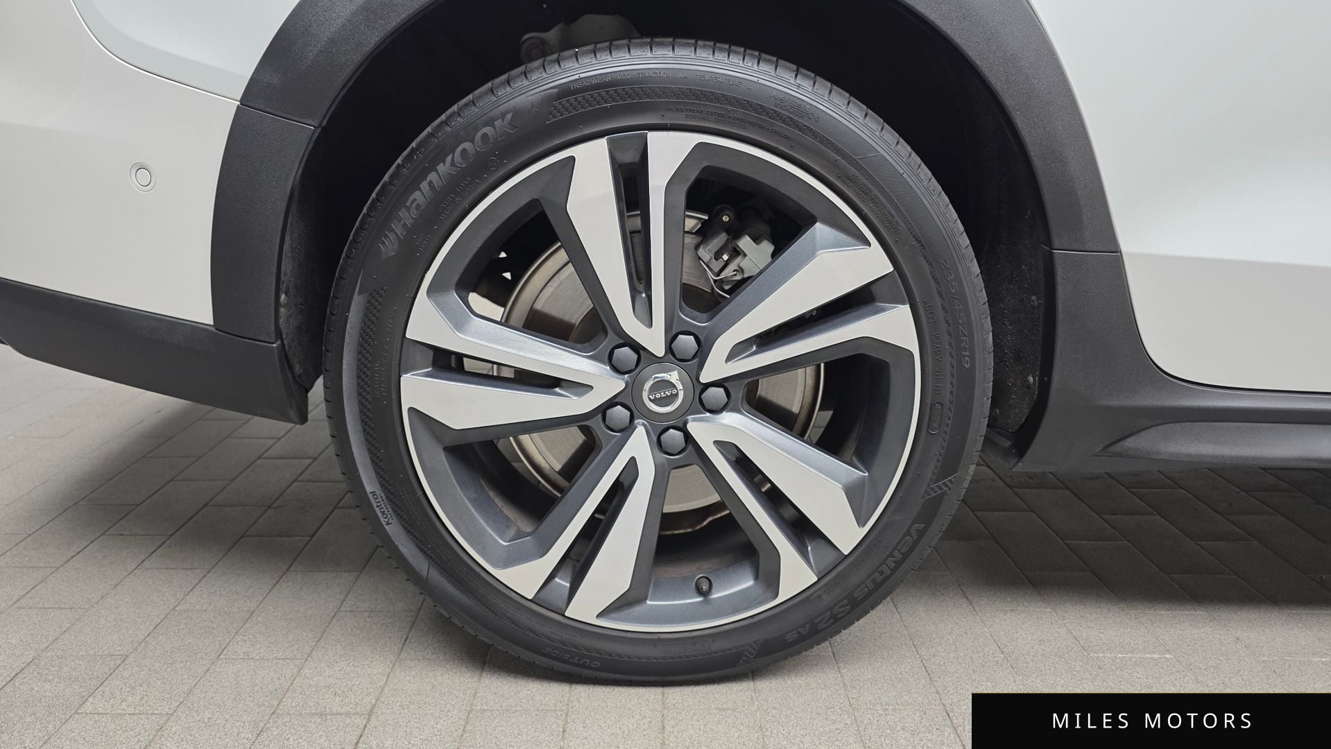 Volvo V60 크로스컨트리 2020 — миниатюра 5