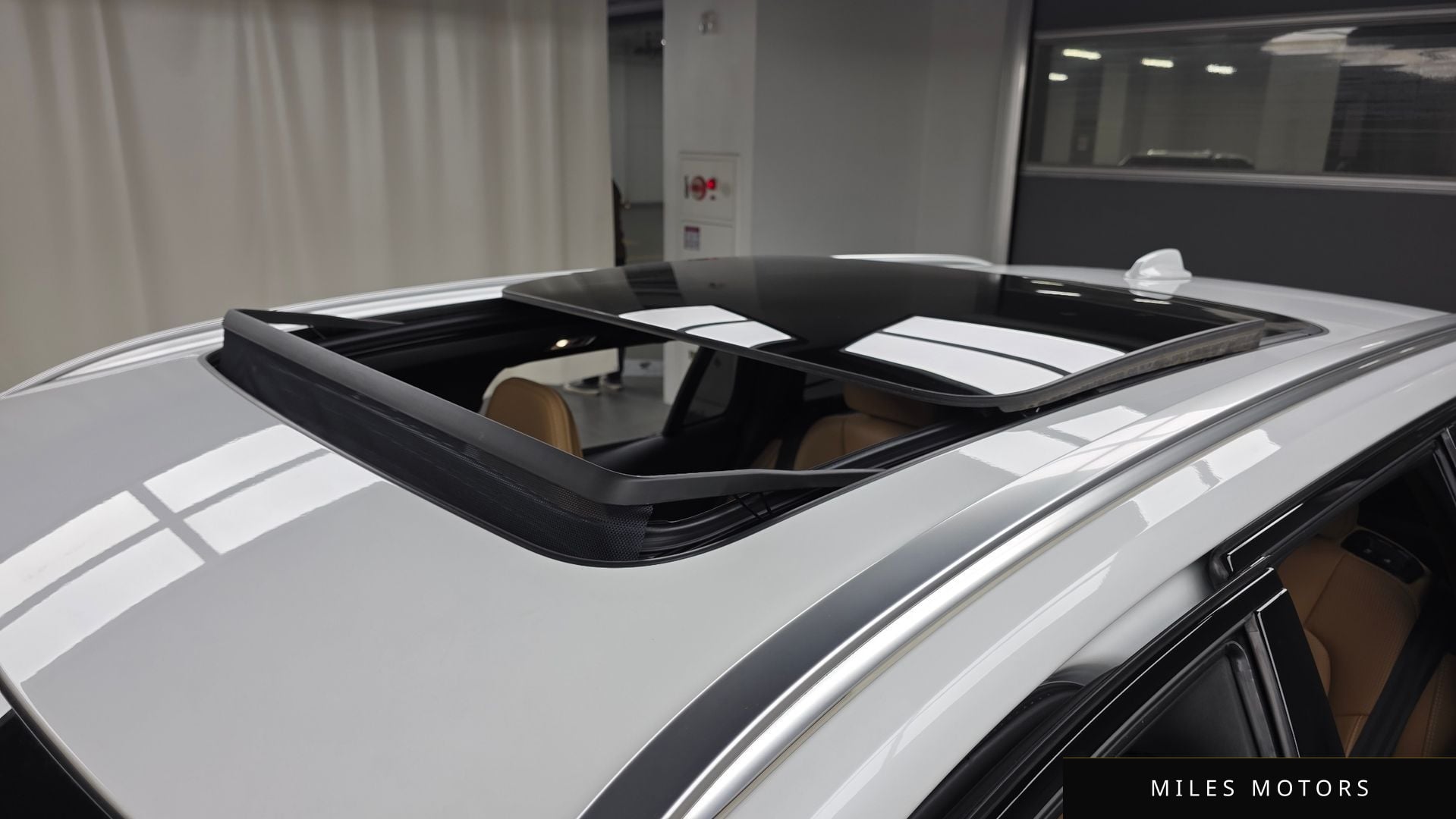 Volvo V60 크로스컨트리 2020 — миниатюра 25