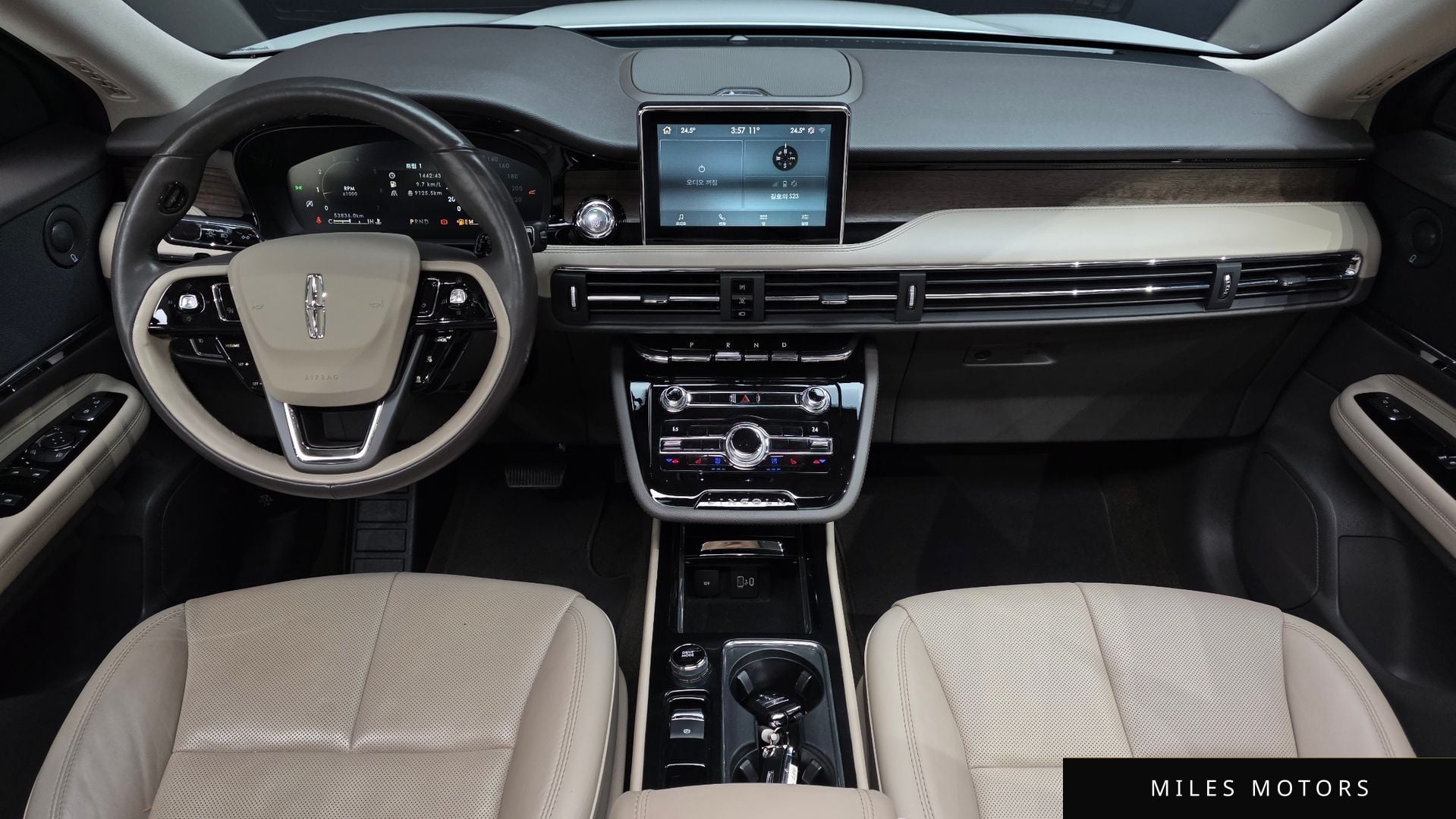 Lincoln 코세어 2020 — миниатюра 10