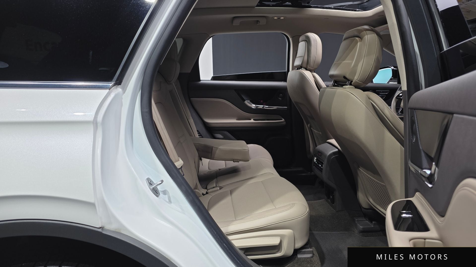 Lincoln 코세어 2020 — миниатюра 18