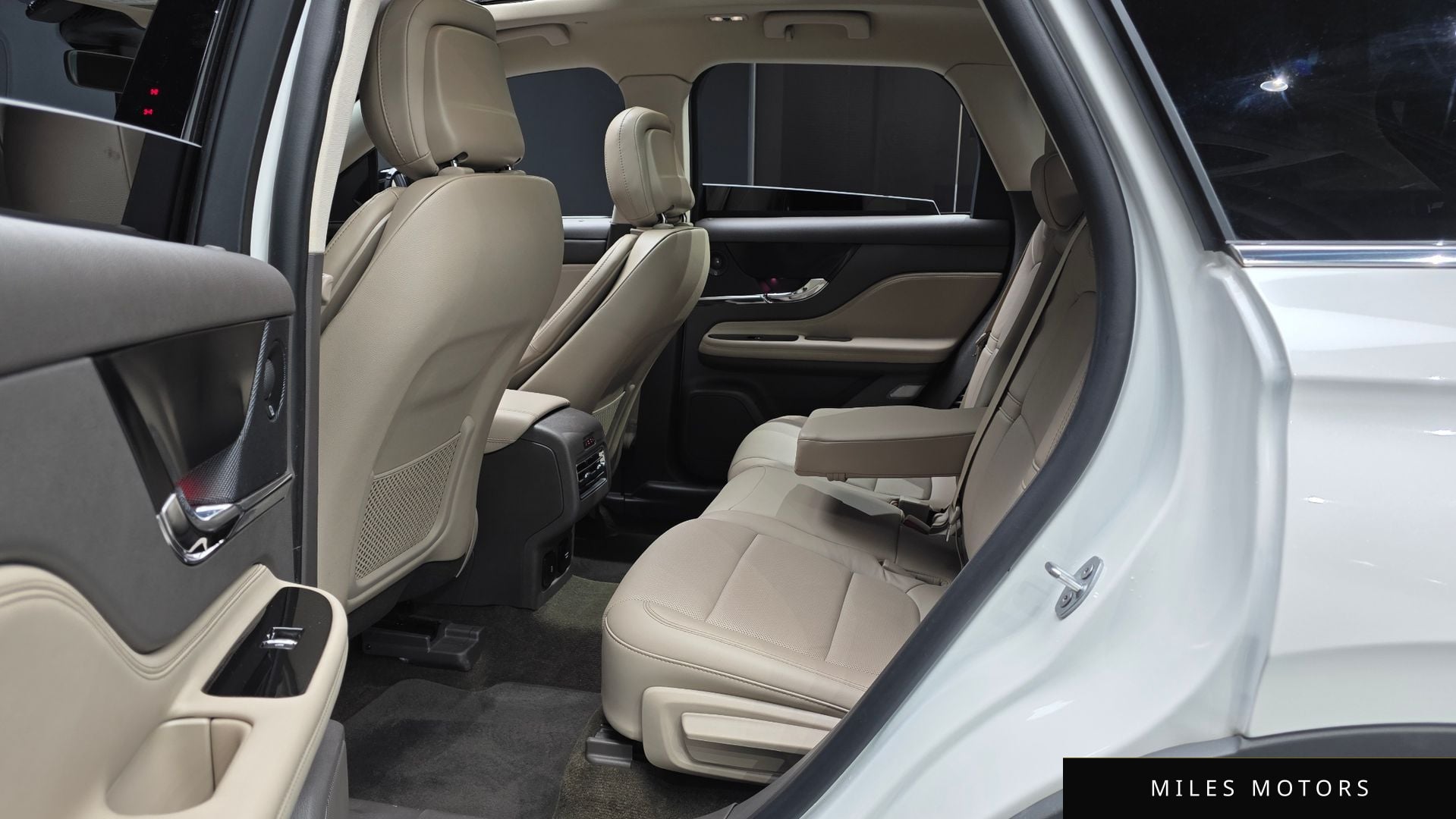 Lincoln 코세어 2020 — миниатюра 16