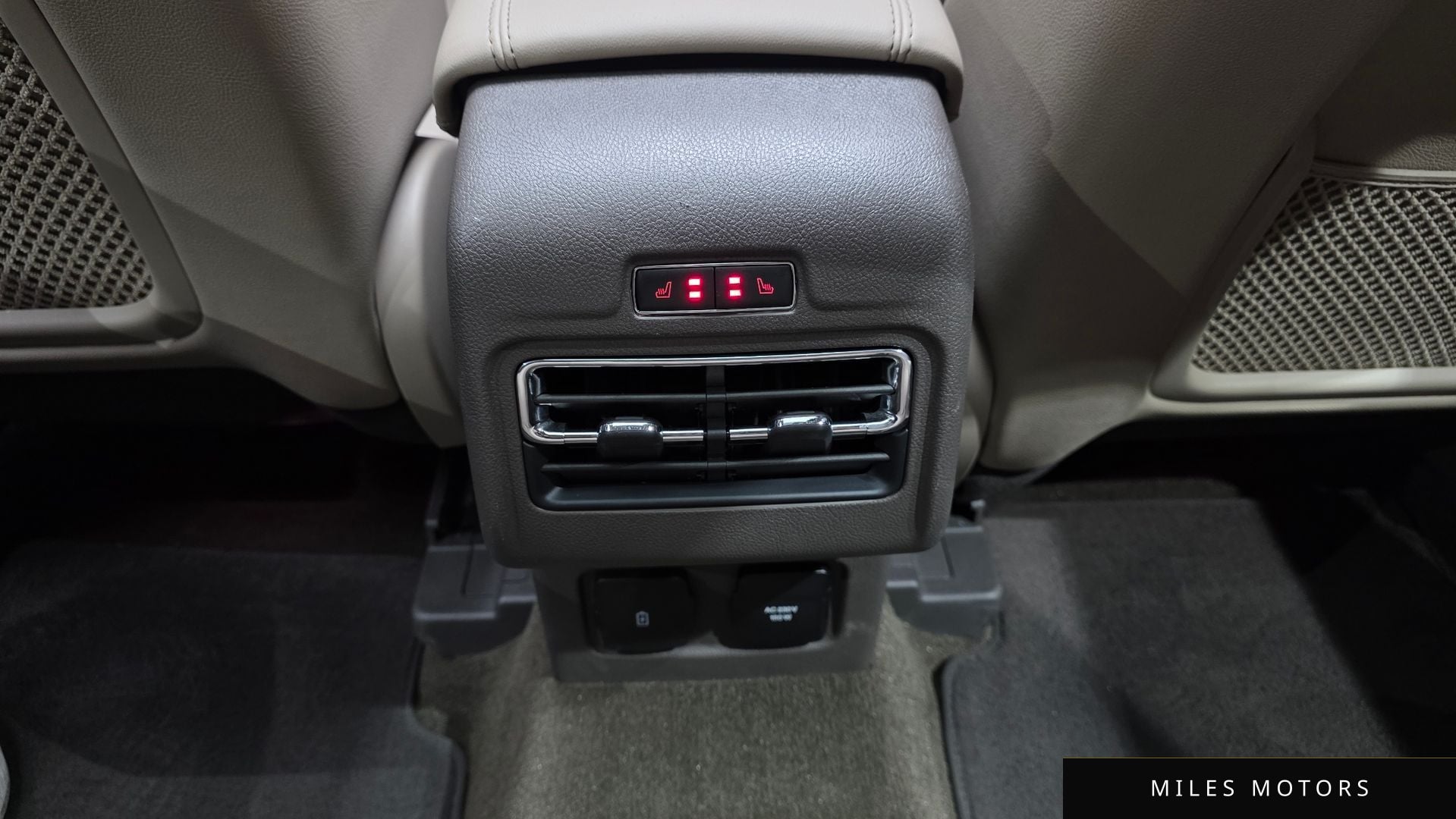 Lincoln 코세어 2020 — миниатюра 30