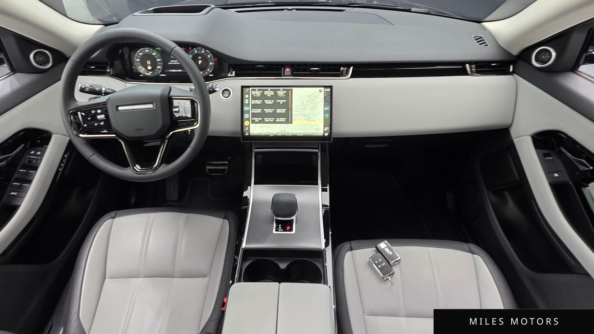 Land Rover Range Rover Evoque 2024 — миниатюра 10