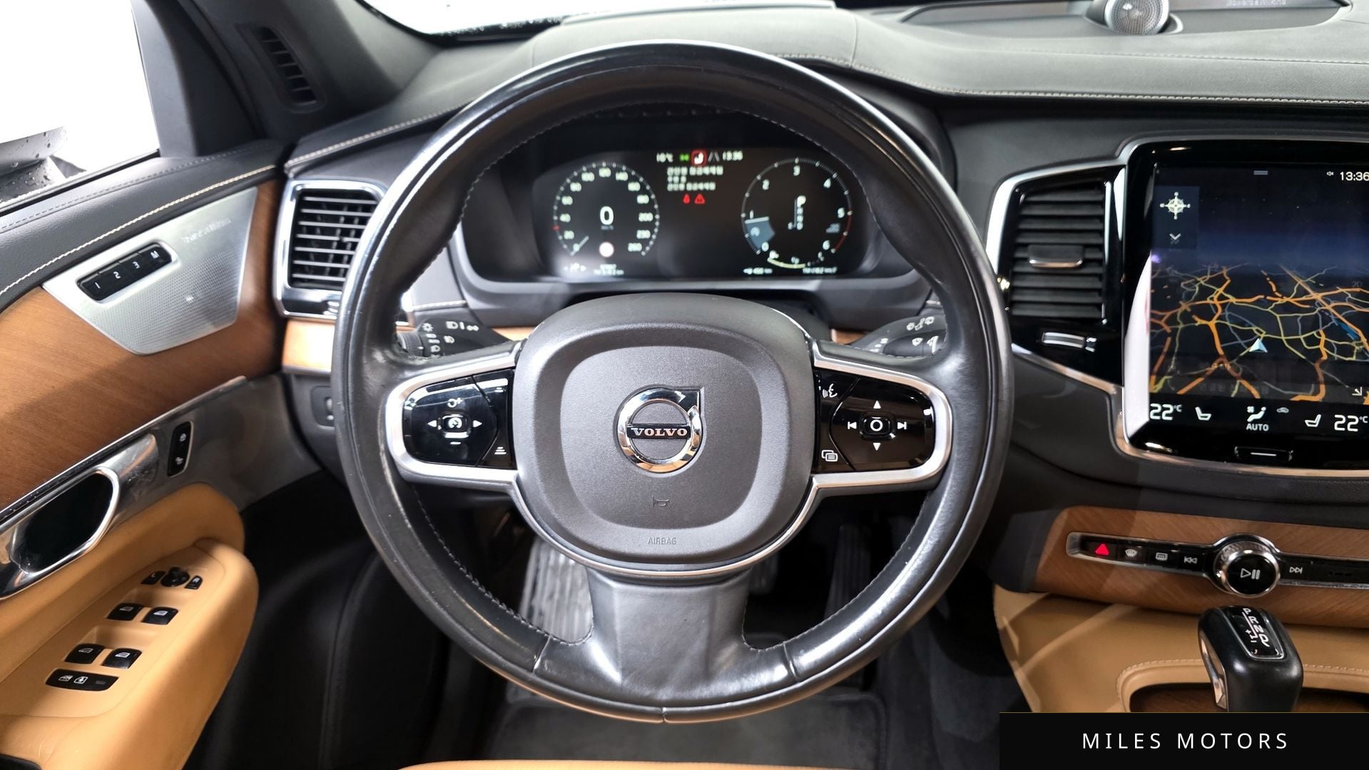 Volvo XC90 2018 — миниатюра 18