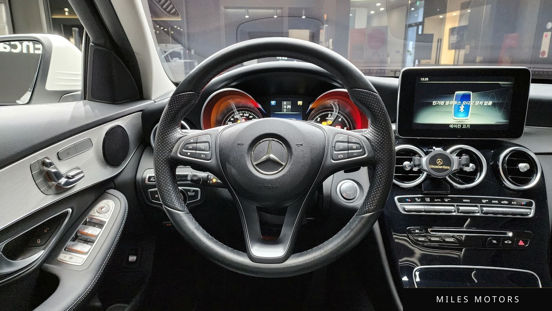Mercedes-Benz C-Class W205 2016 — миниатюра 13