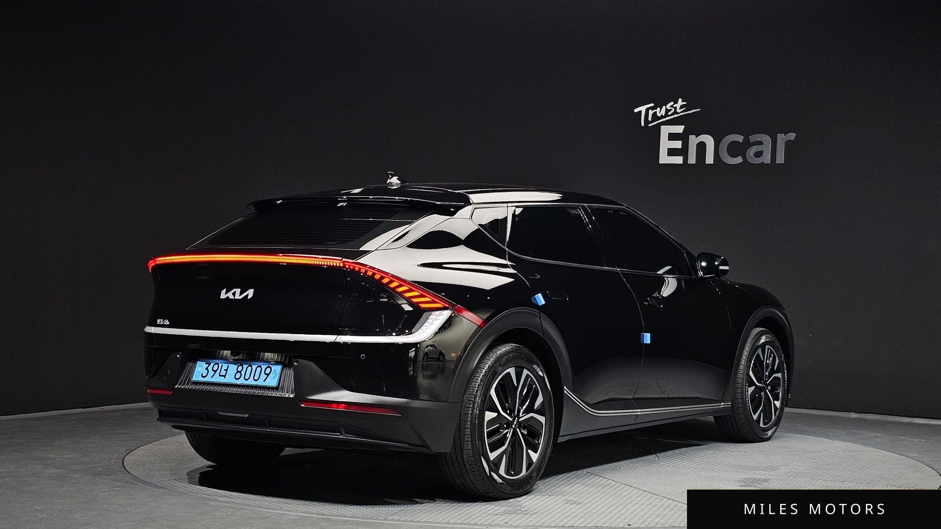 Kia EV6 2022 — миниатюра 2