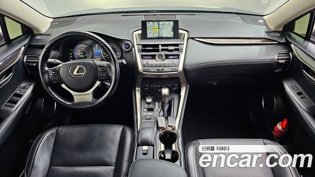 Лексус NX300h 2015 — миниатюра 14