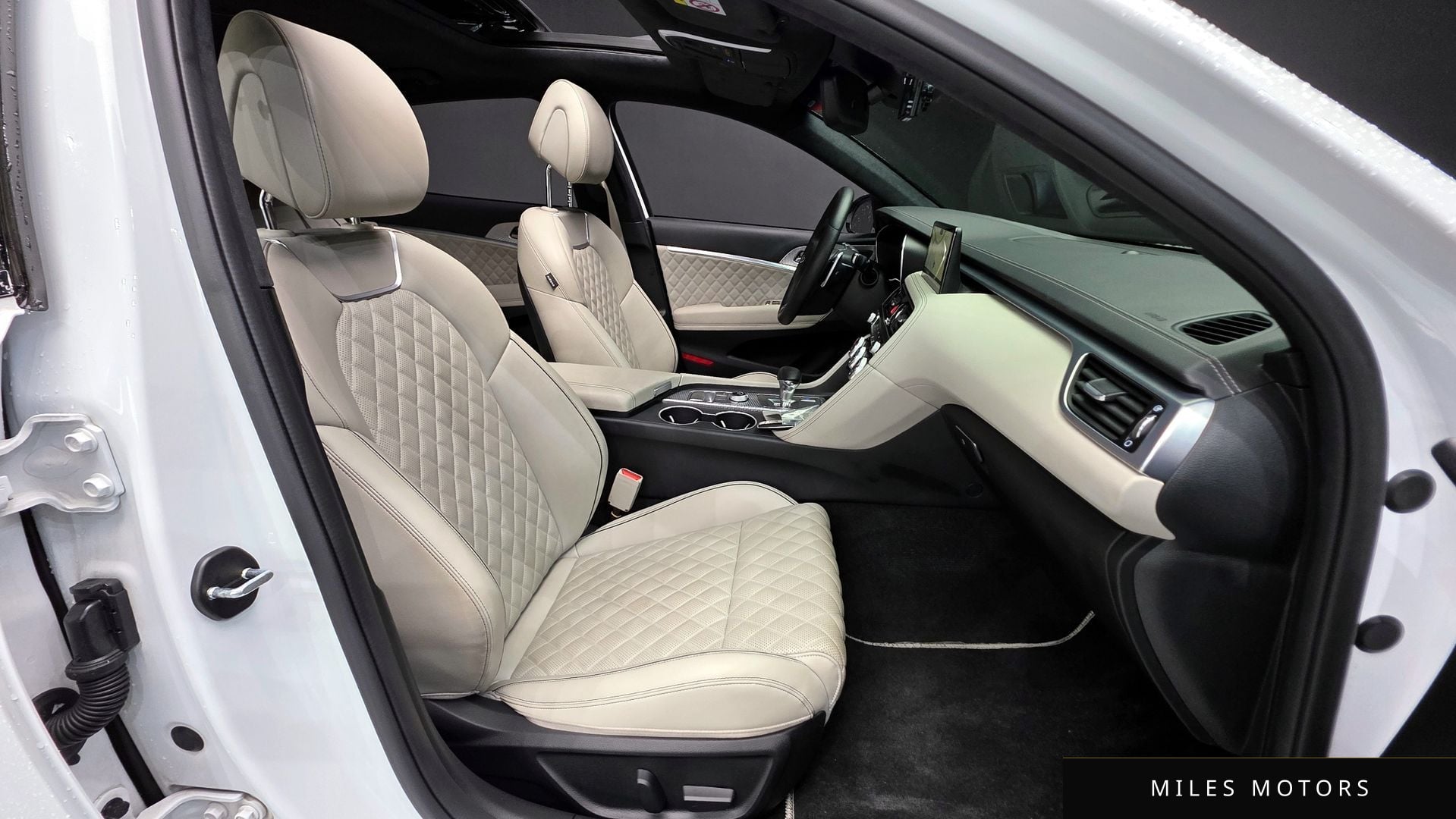 Genesis G70 2022 — миниатюра 10