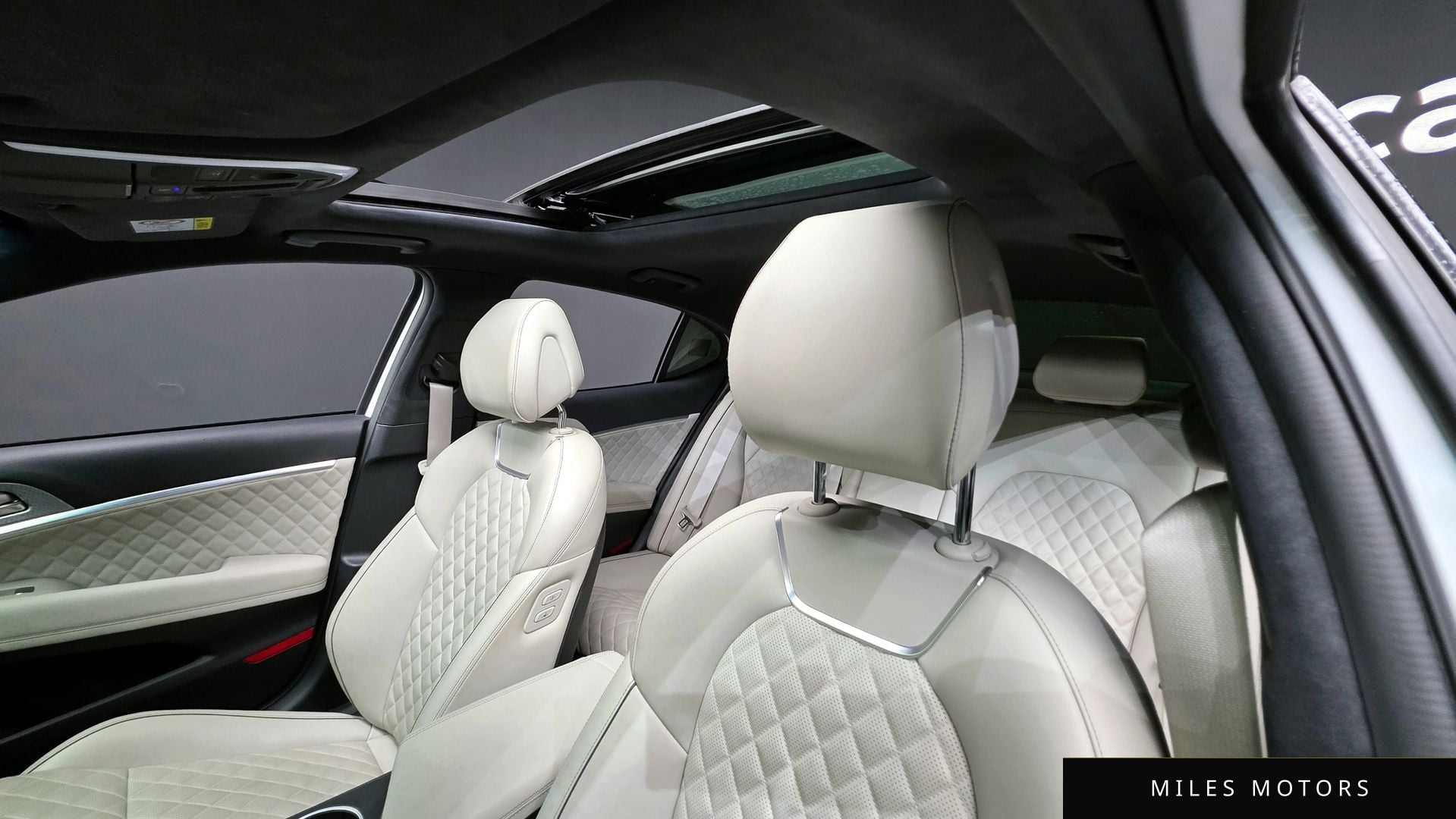 Genesis G70 2022 — миниатюра 12
