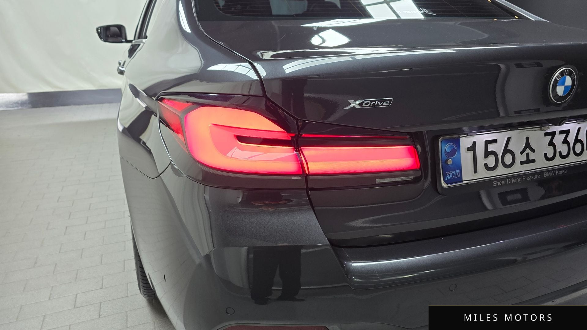 BMW 5 Series (G30) 2021 — миниатюра 9
