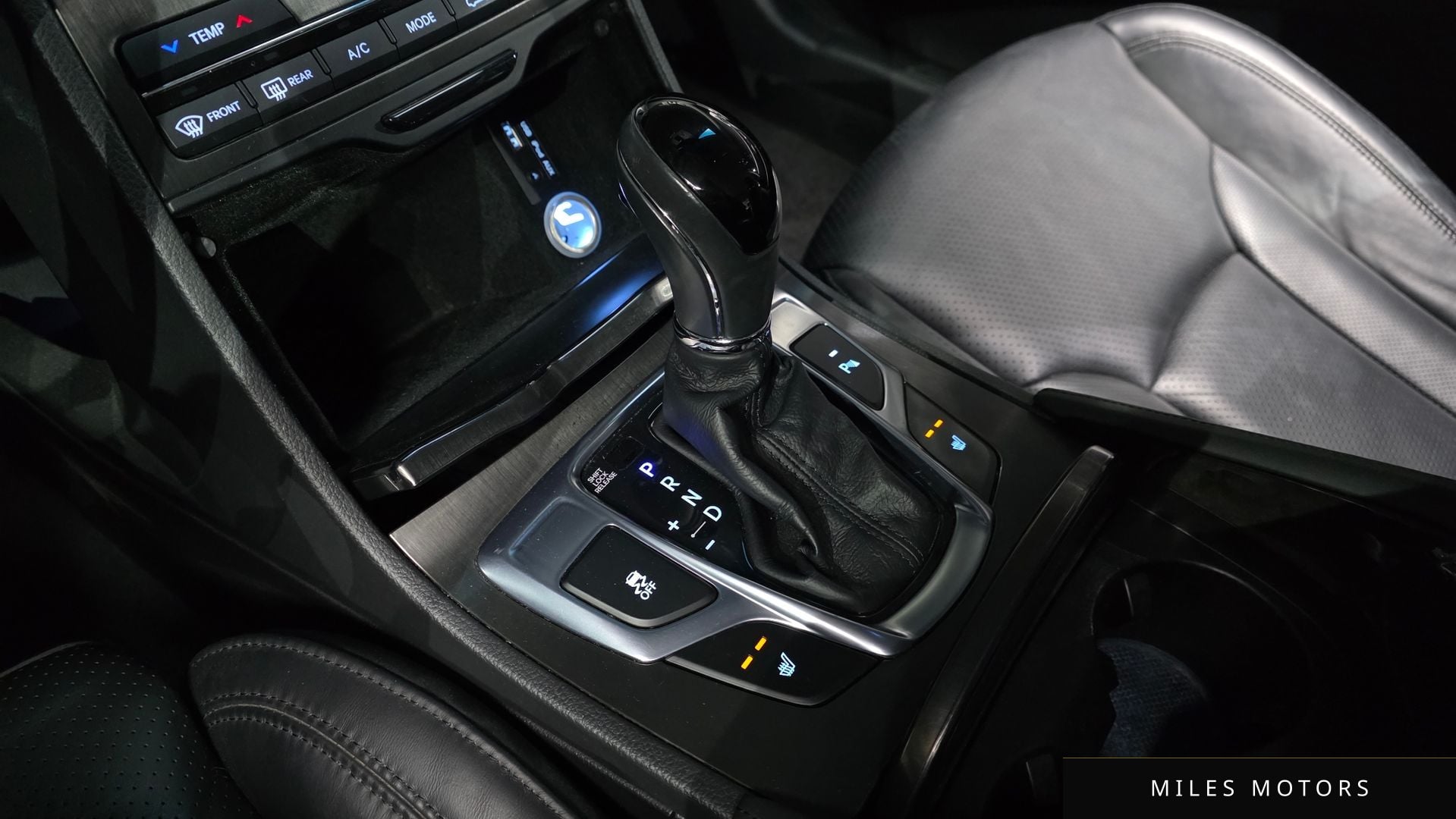 Hyundai Grandeur 2015 — миниатюра 11