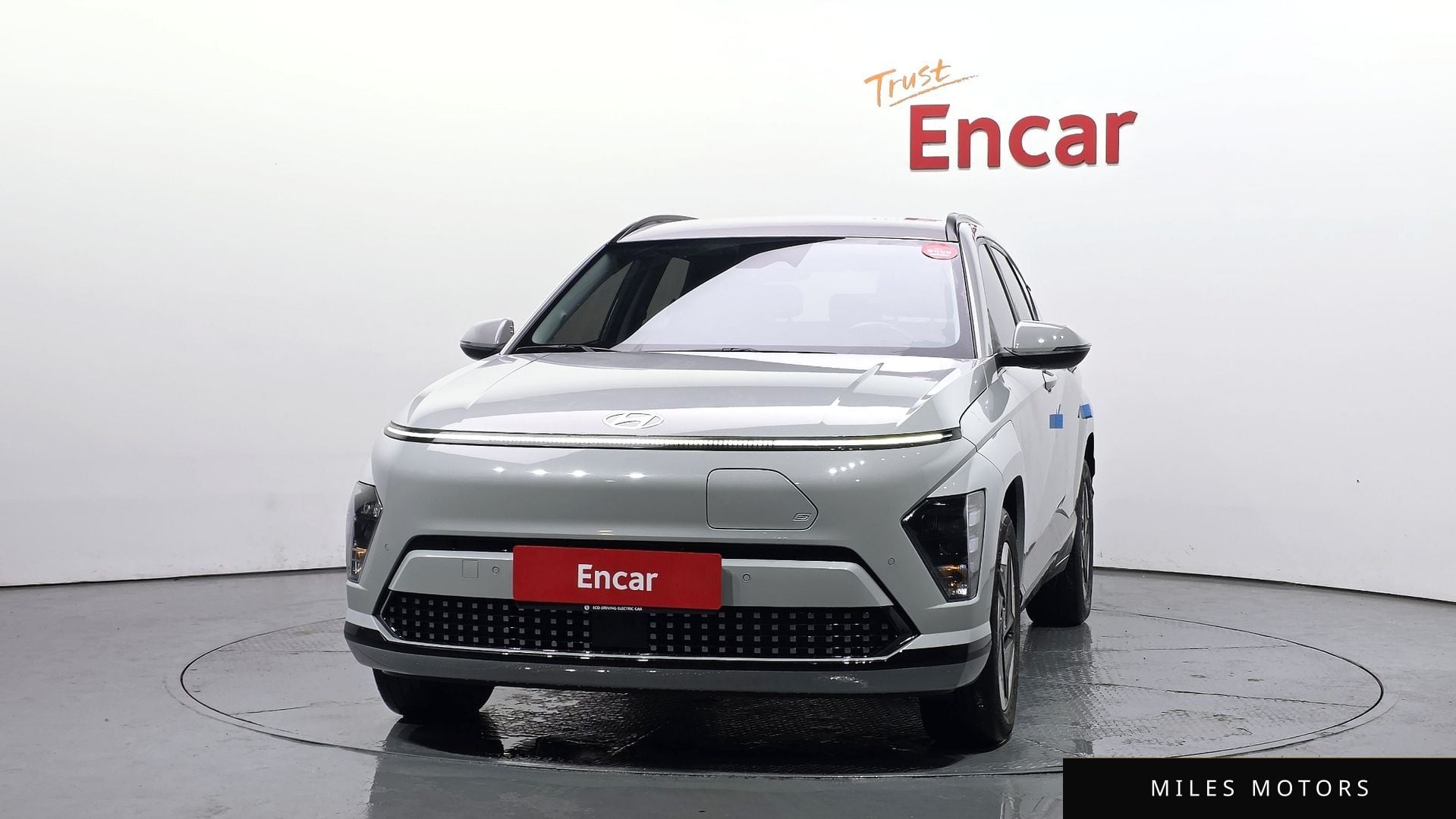 Hyundai Kona 2023 — миниатюра 3