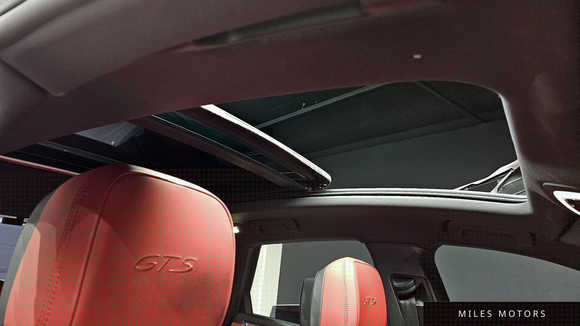 Porsche 마칸 2021 — миниатюра 27