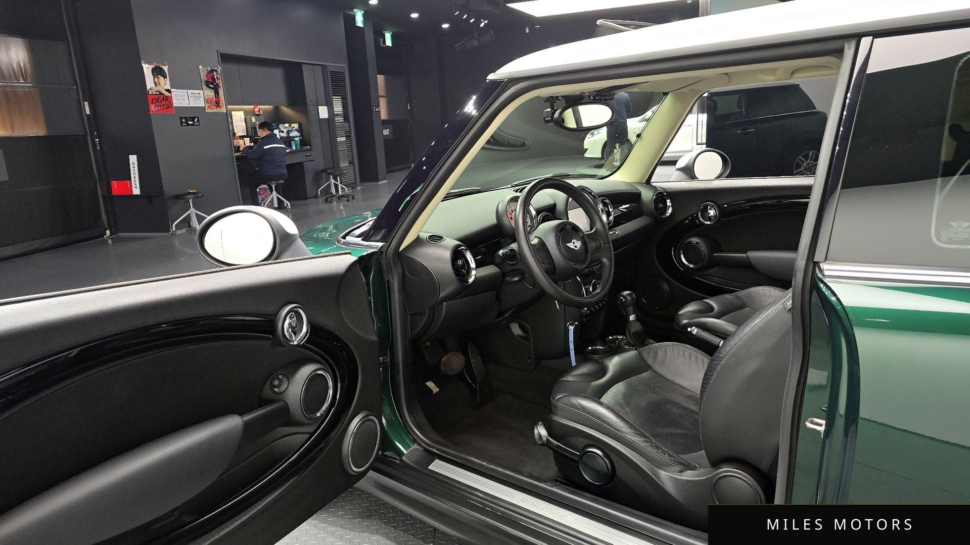 MINI Cooper D 2012 — миниатюра 10