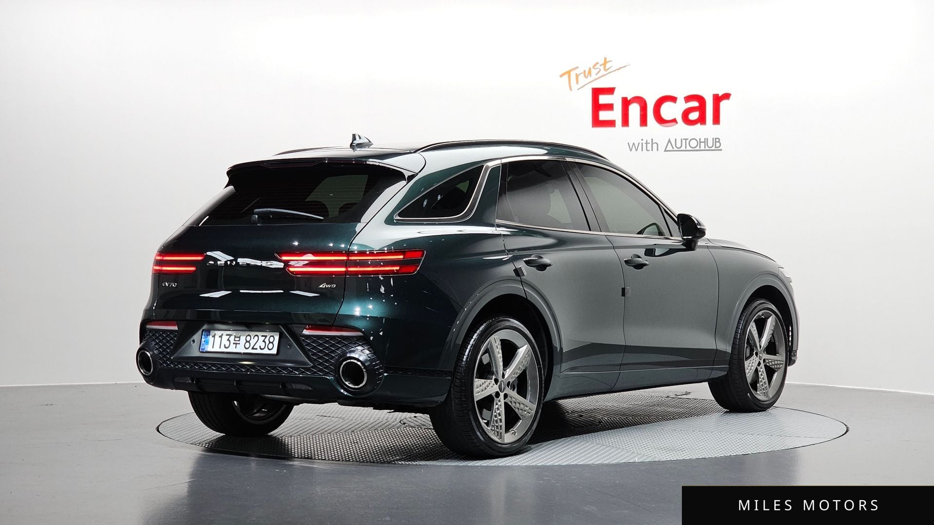 Genesis GV70 2022 — миниатюра 2
