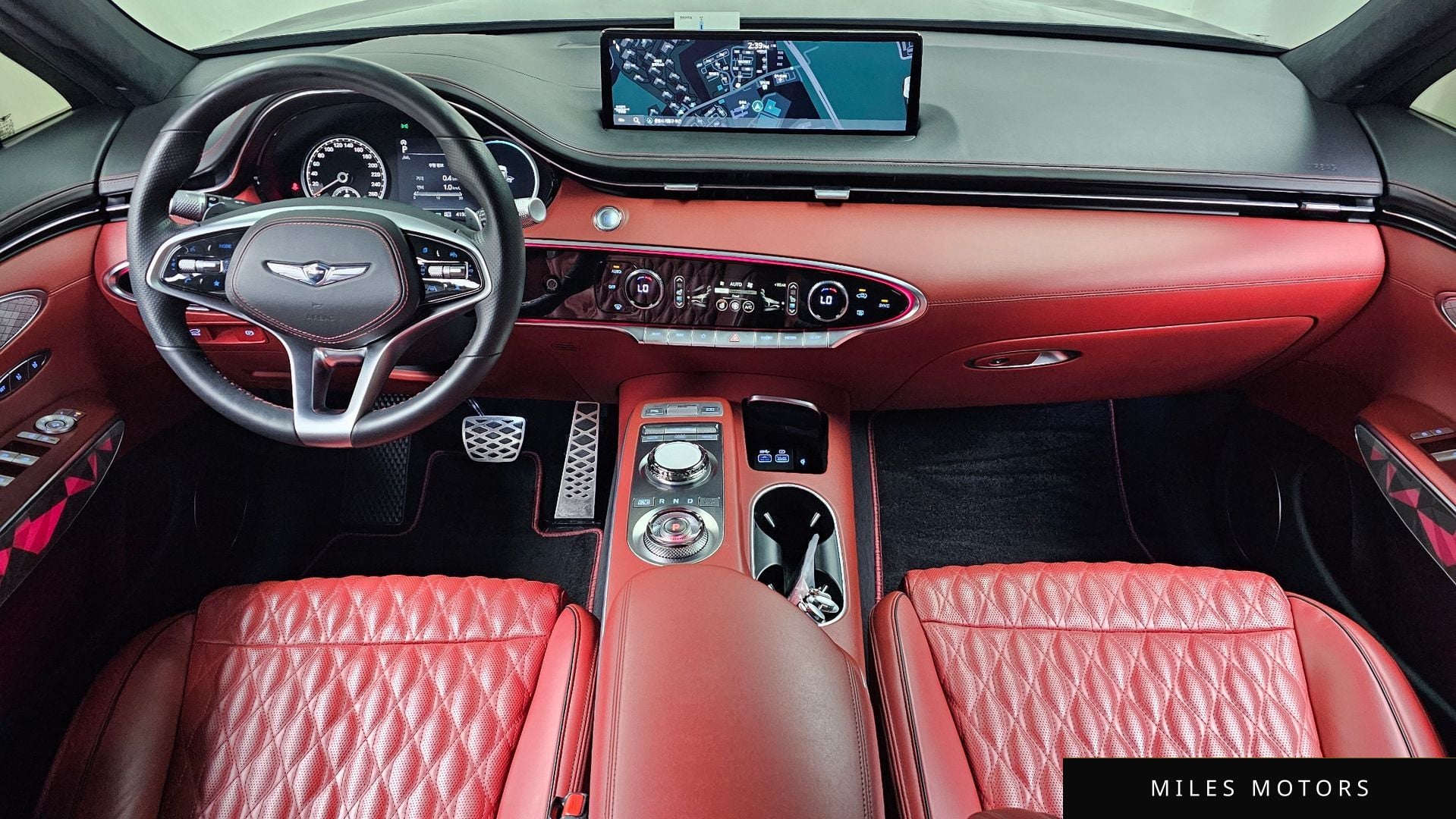 Genesis GV70 2022 — миниатюра 10