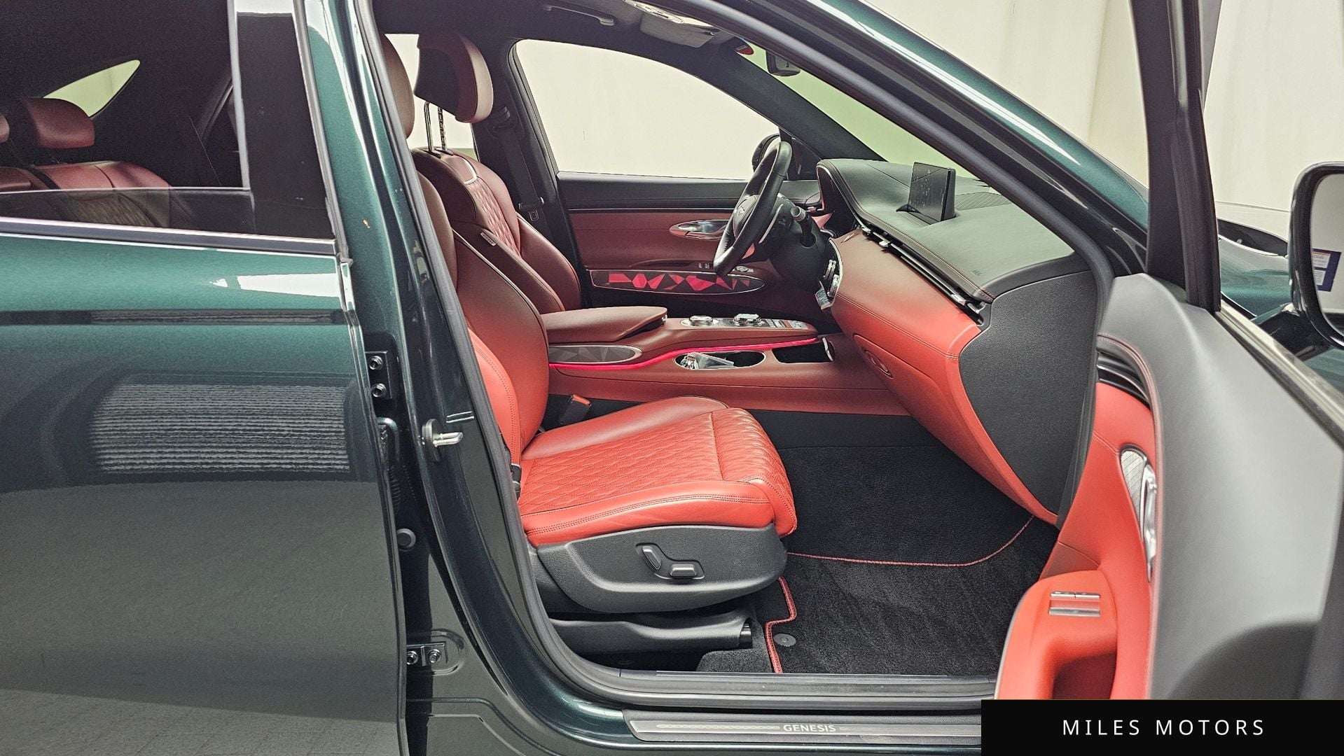 Genesis GV70 2022 — миниатюра 17