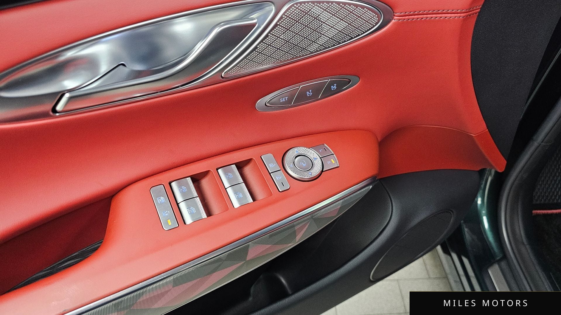 Genesis GV70 2022 — миниатюра 27