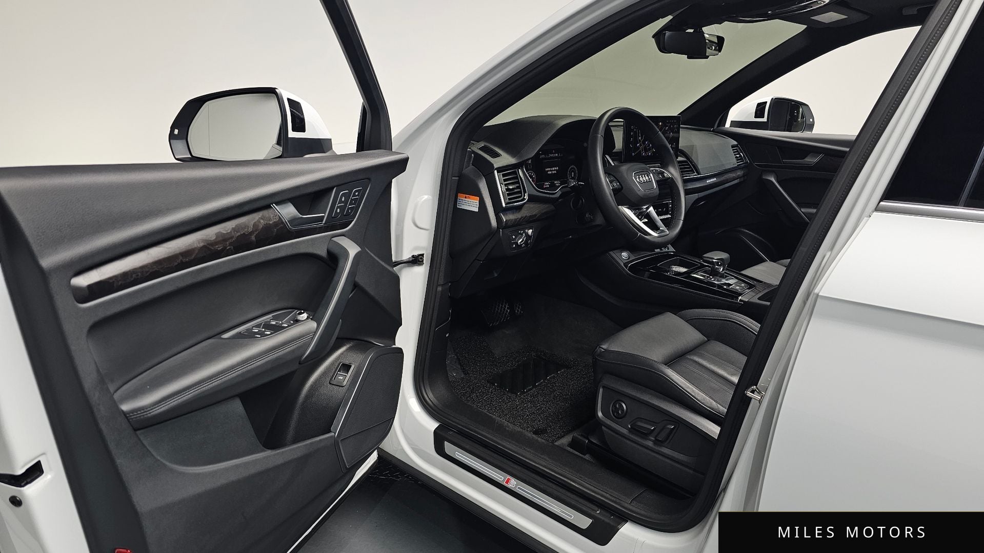 Audi Q5 (FY) 2023 — миниатюра 12