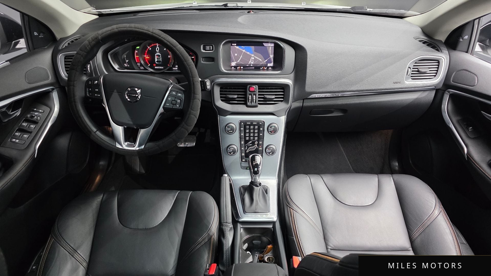 Volvo V40 크로스컨트리 2019 — миниатюра 10