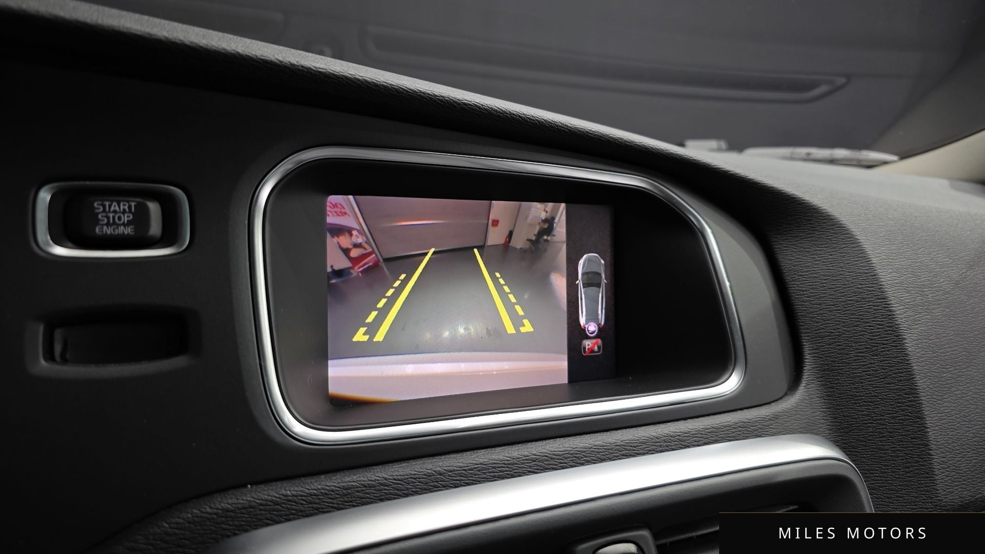 Volvo V40 크로스컨트리 2019 — миниатюра 21