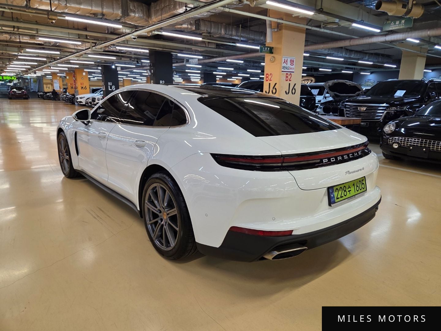 Porsche Panamera 2024 — миниатюра 3