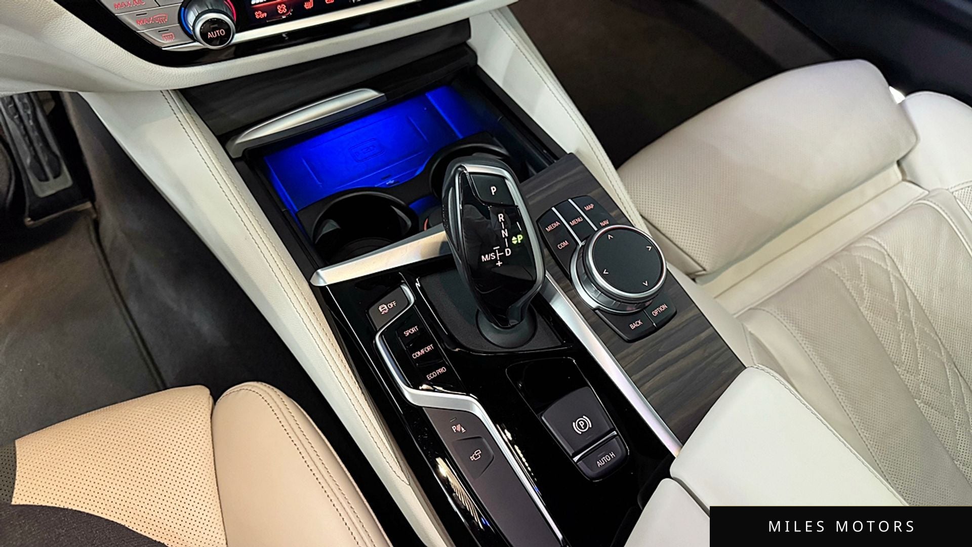 BMW 5 Series (G30) 2020 — миниатюра 9