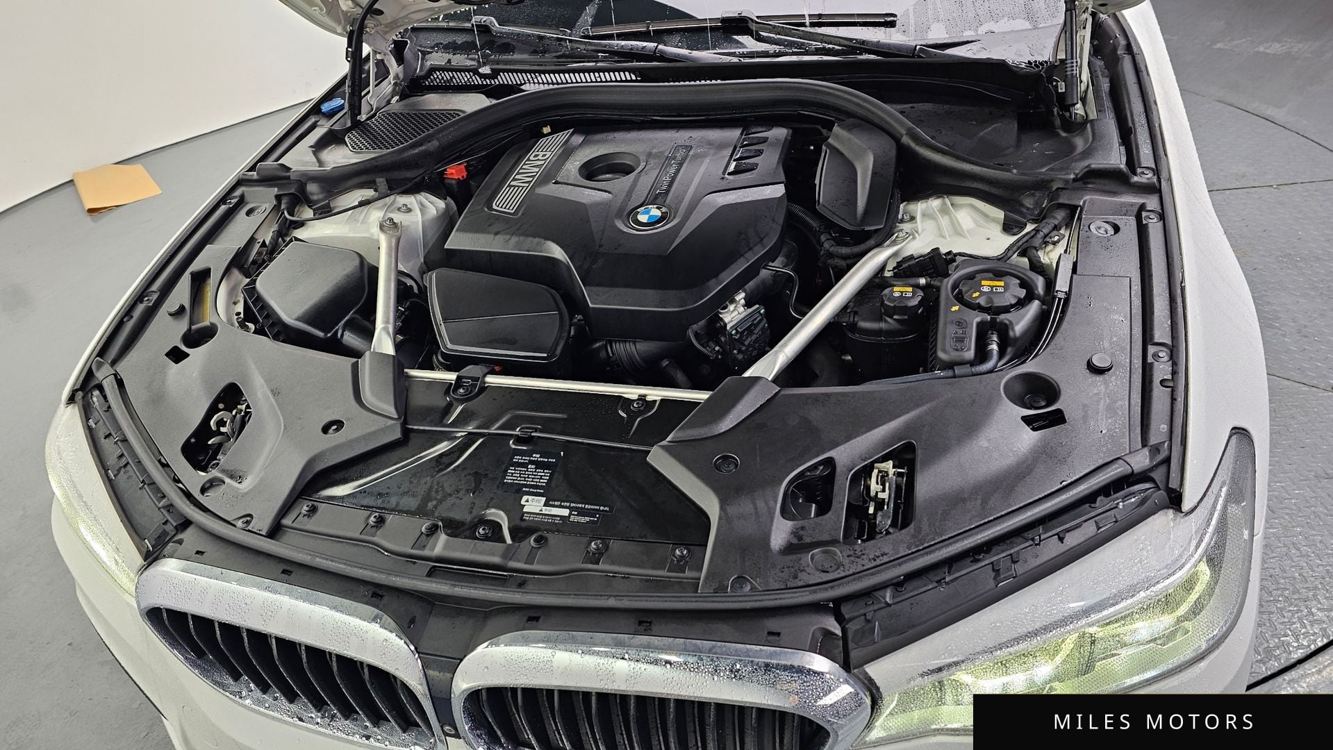 BMW 5 Series (G30) 2018 — миниатюра 6