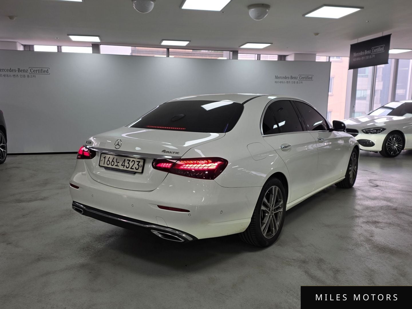 Mercedes-Benz E-Class W213 2022 — миниатюра 2