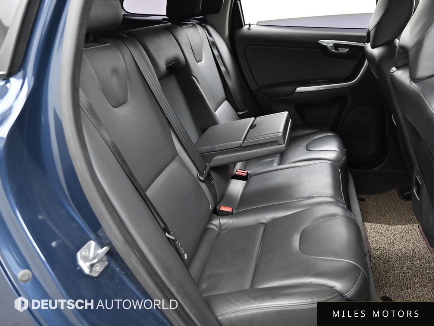 Volvo XC60 2015 — миниатюра 12