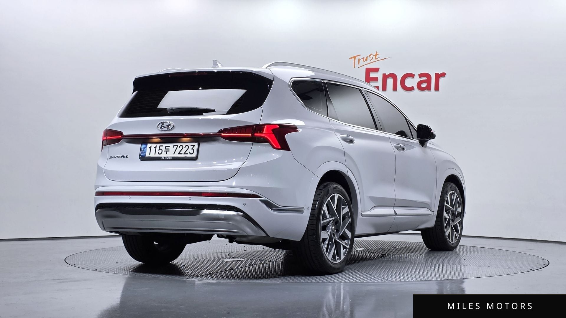 Hyundai Santafe 2021 — миниатюра 2