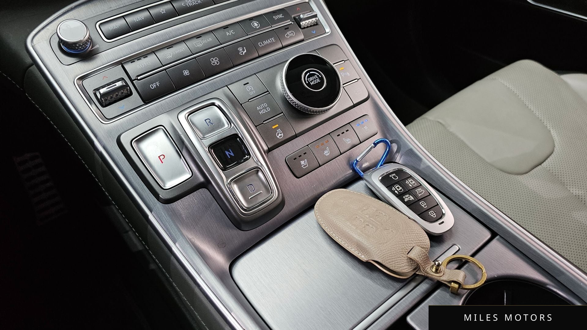 Hyundai Santafe 2021 — миниатюра 12