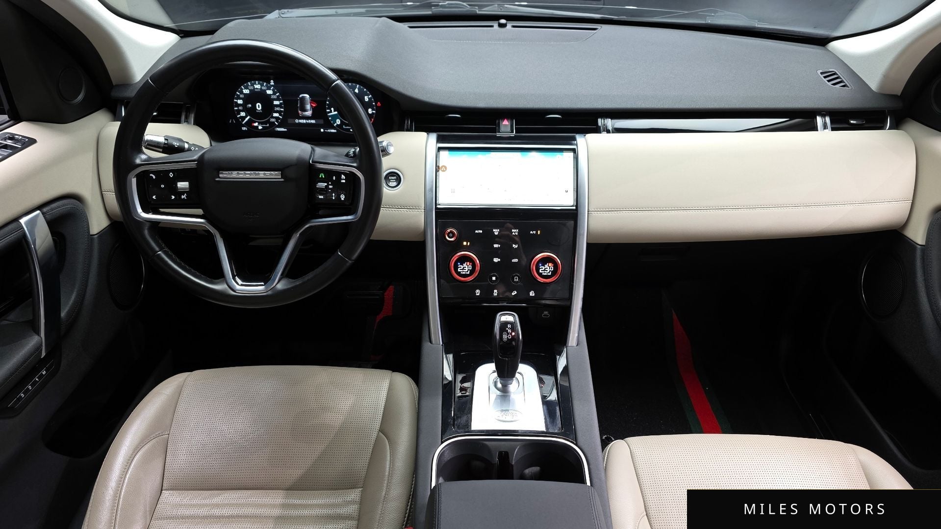 Land Rover Discovery Sport 2022 — миниатюра 10