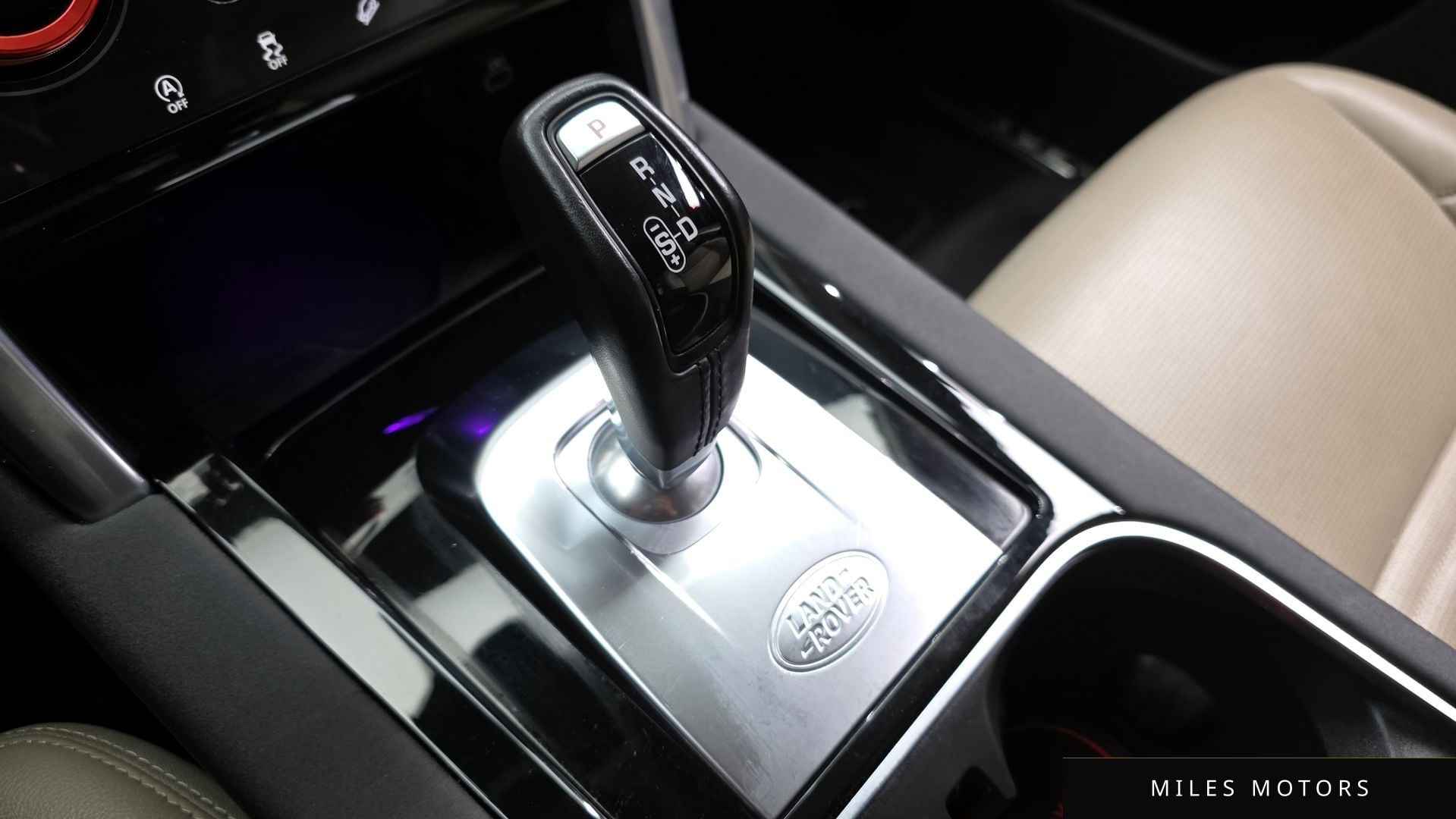 Land Rover Discovery Sport 2022 — миниатюра 12