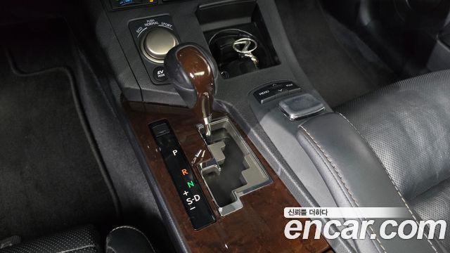 Лексус ES300h 2015 — миниатюра 9